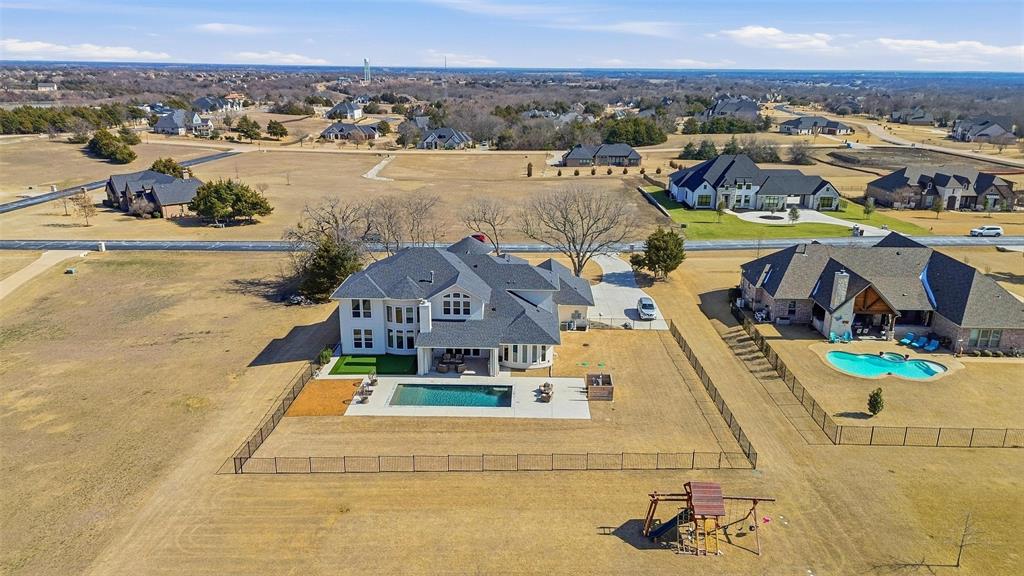 6647 Twilight Drive Property Photo 3