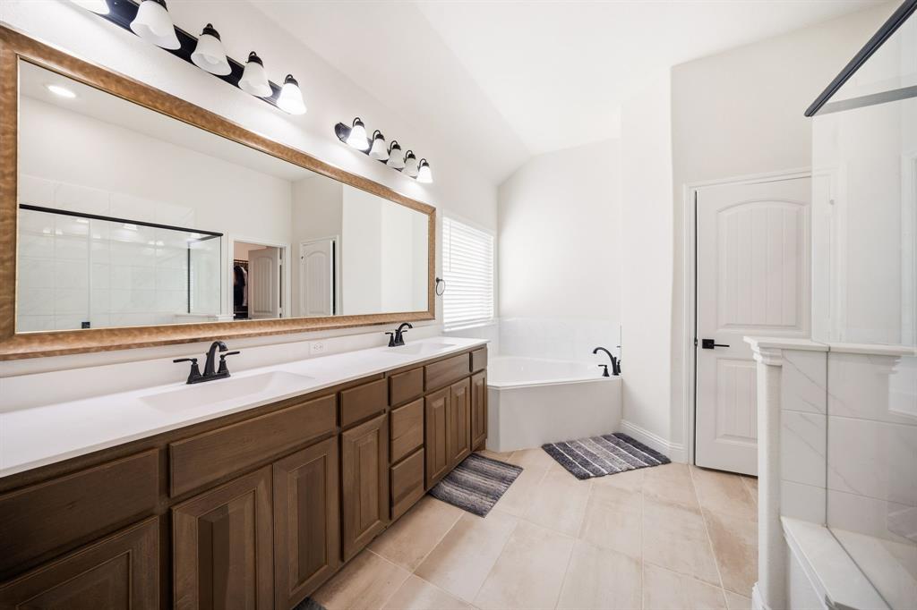 3841 Eagles Bluff Road Property Photo 19