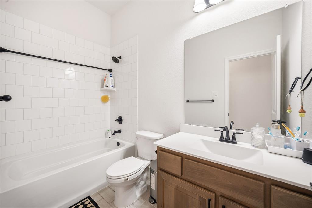 3841 Eagles Bluff Road Property Photo 24