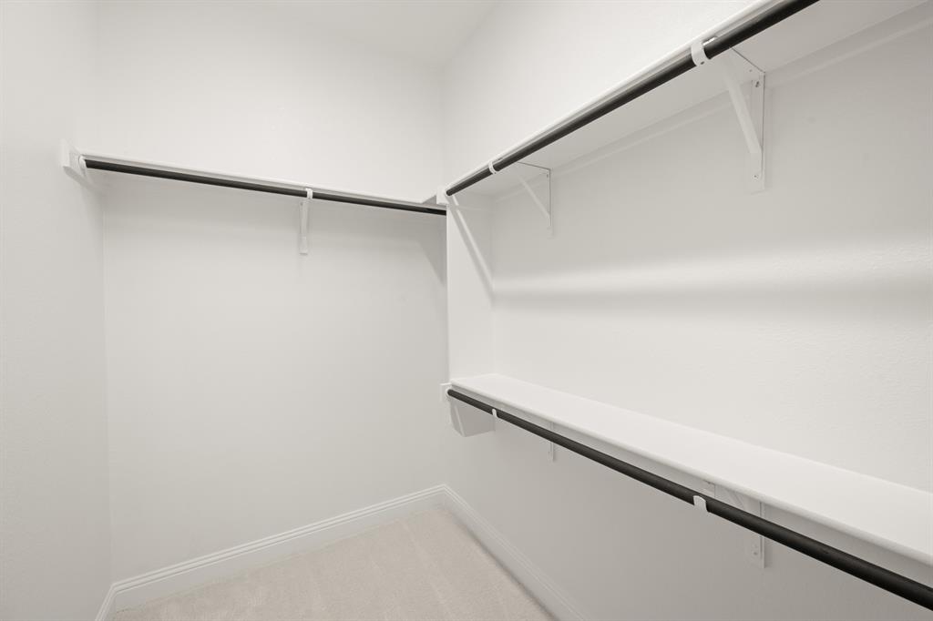 1540 Euclid Alley Property Photo 29