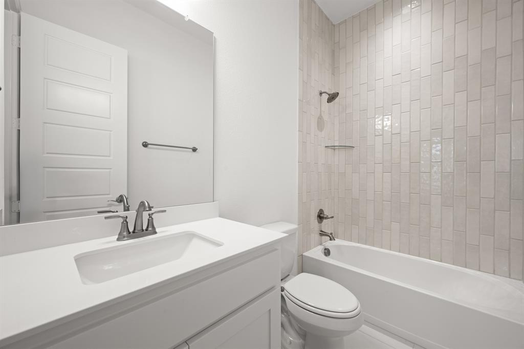 1540 Euclid Alley Property Photo 37