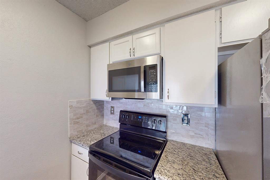 12484 Abrams Road 2121 Property Photo 13