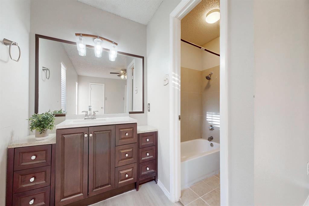 12484 Abrams Road 2121 Property Photo 18