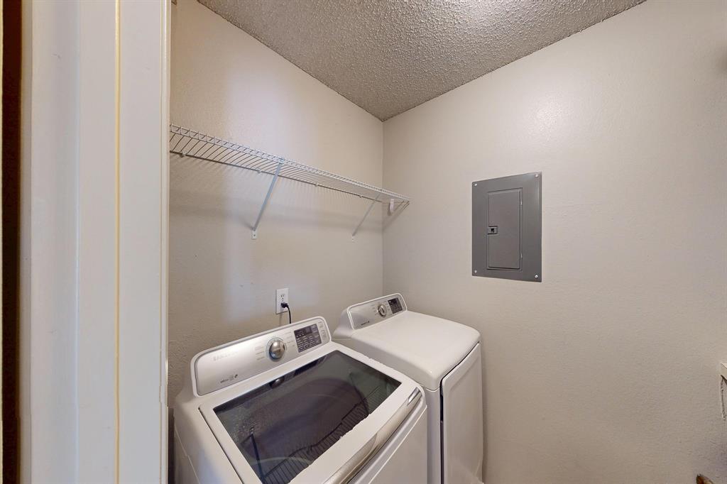 12484 Abrams Road 2121 Property Photo 23