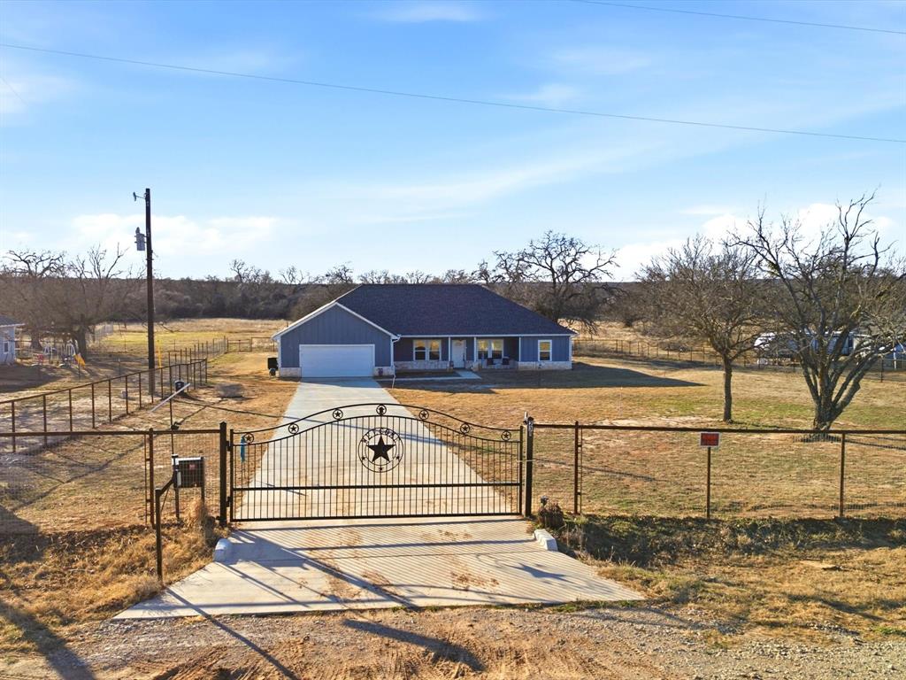 231 Julian Lane Property Photo 1