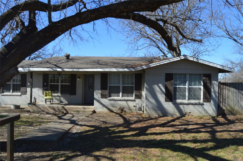 112 S 2nd Street Property Photo 1