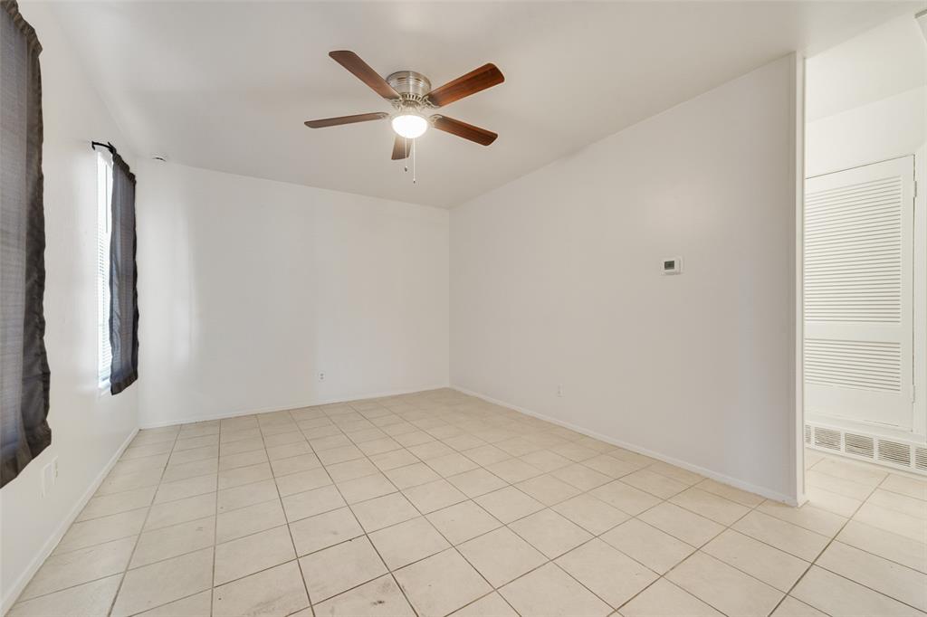 506 N Elm Street A Property Photo 7