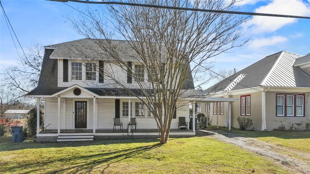 206 S Avenue B Property Photo 19