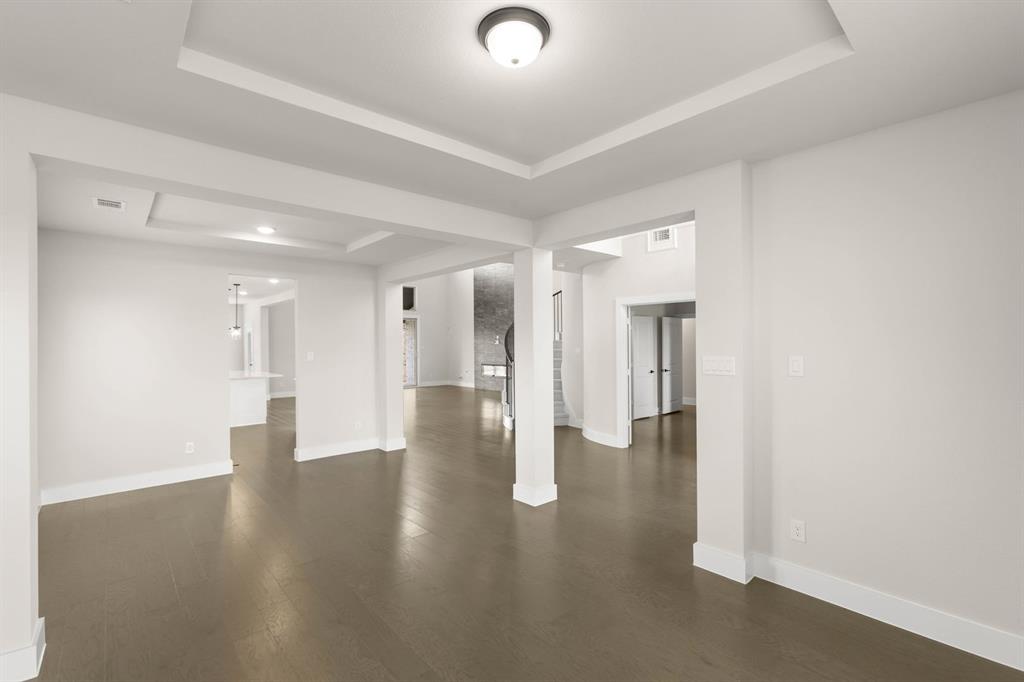 2565 Riverchase Way Property Photo 5