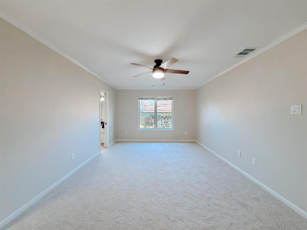 2013 Glenwood Circle Property Photo 11