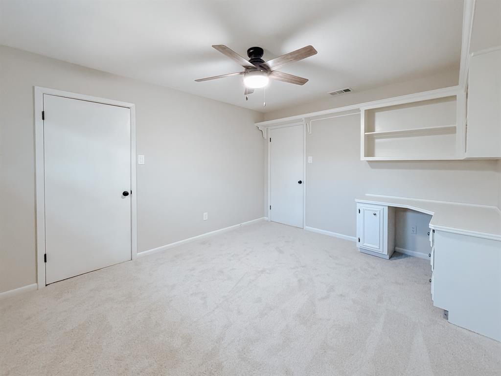 2013 Glenwood Circle Property Photo 20