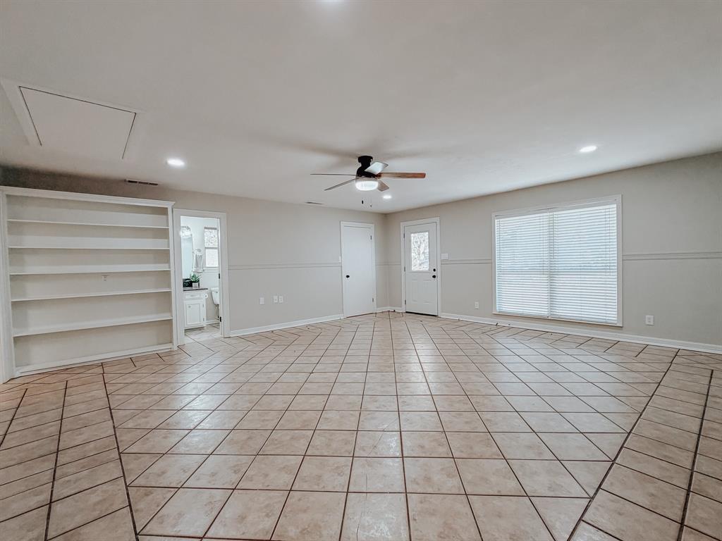2013 Glenwood Circle Property Photo 25
