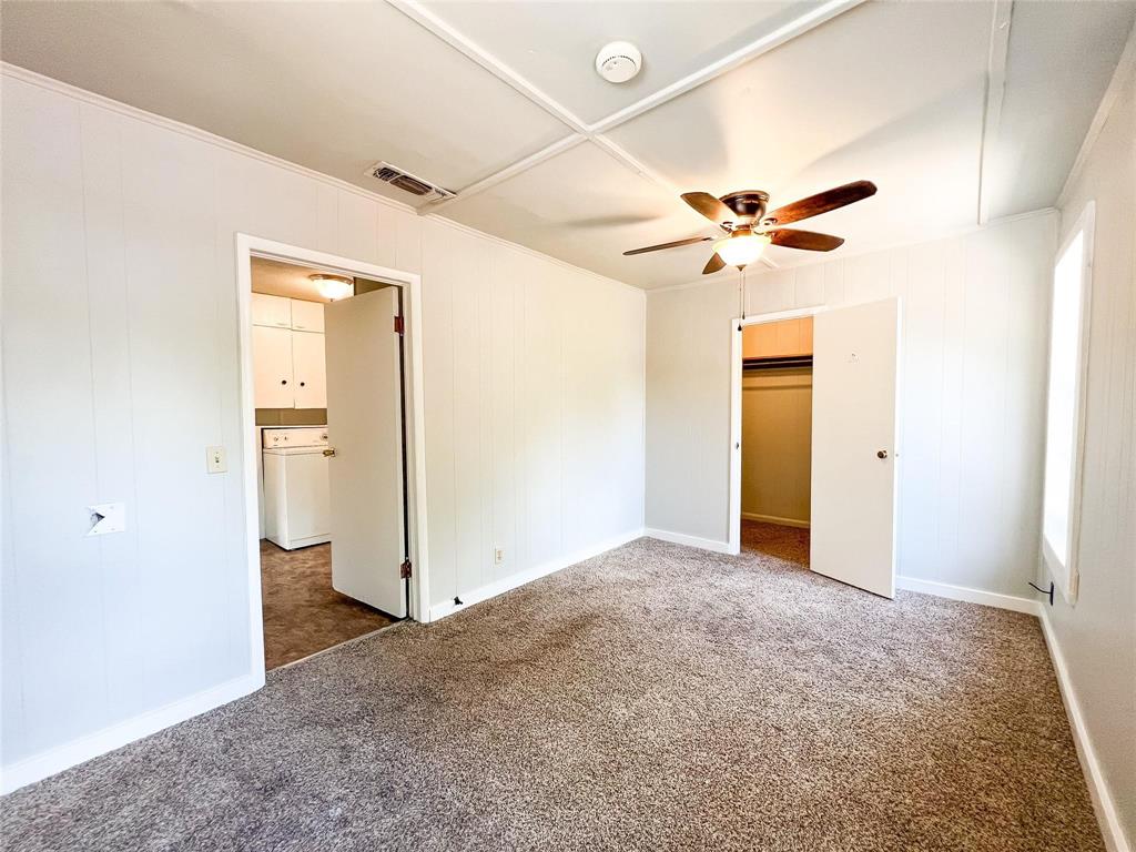 1425, 1435, 420 Groesbeck & Lillian Property Photo 11