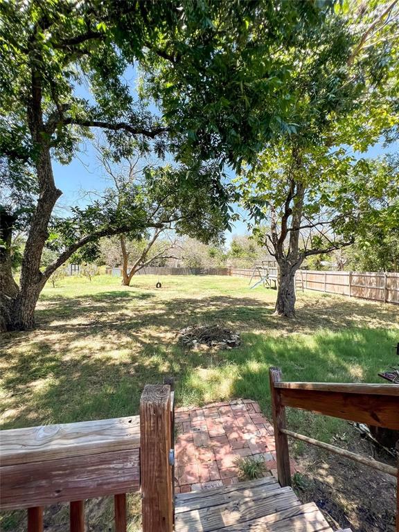 1425, 1435, 420 Groesbeck & Lillian Property Photo 28