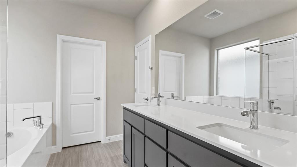 11417 Winged Elm Way Property Photo 17
