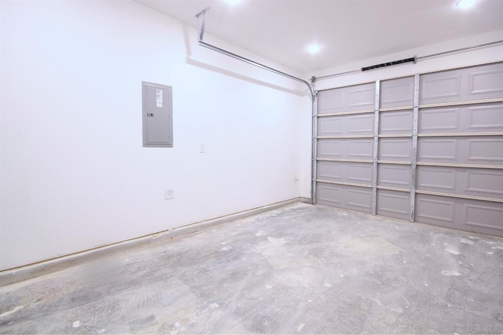 5824 Plum Dale Road Property Photo 31