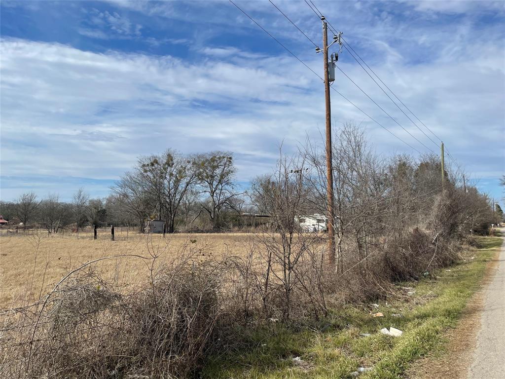 17960 County Road 2529 Property Photo 5