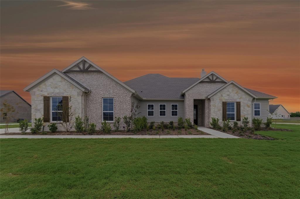 2204 Continent Court Property Photo 1