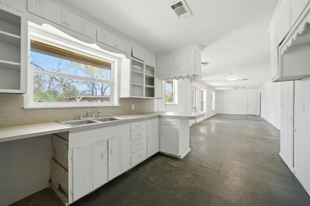 449 Us-175 Property Photo 13