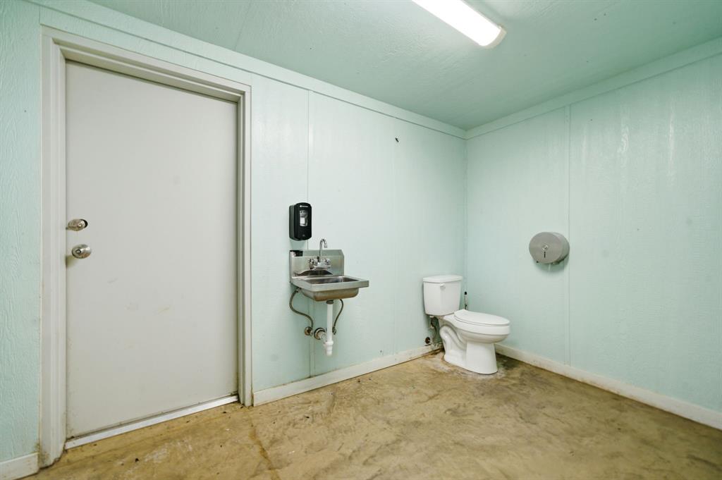 449 Us-175 Property Photo 33