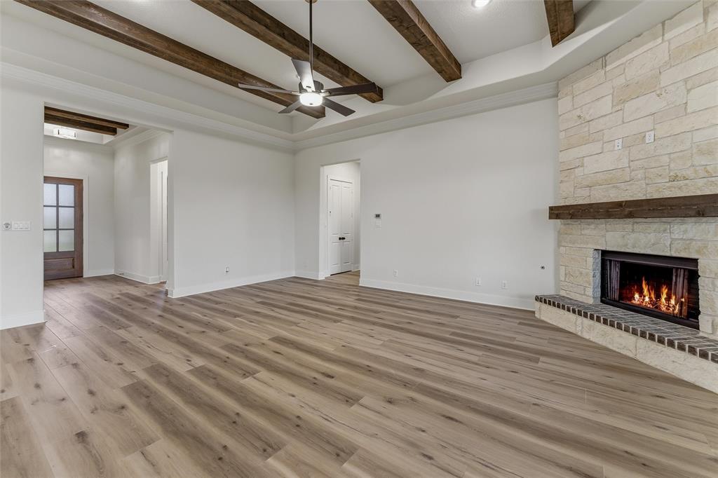 2208 Continent Court Property Photo 14