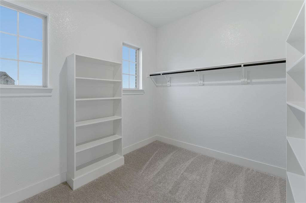 2208 Continent Court Property Photo 20