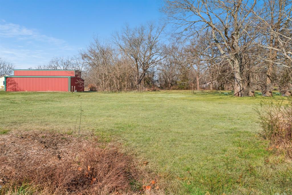 5366 Farm Road 2573 Property Photo 17