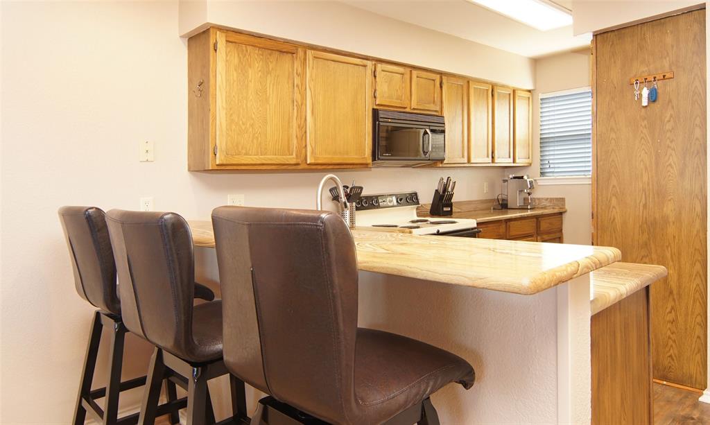 3109 Hells Gate Loop 59 Property Photo 5