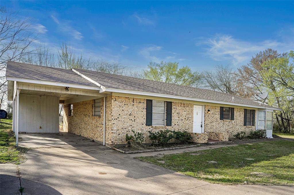 3654 Texas Highway 154 Property Photo 1