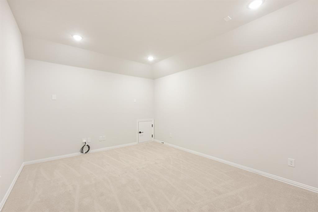 1230 Anderson Drive Property Photo 29