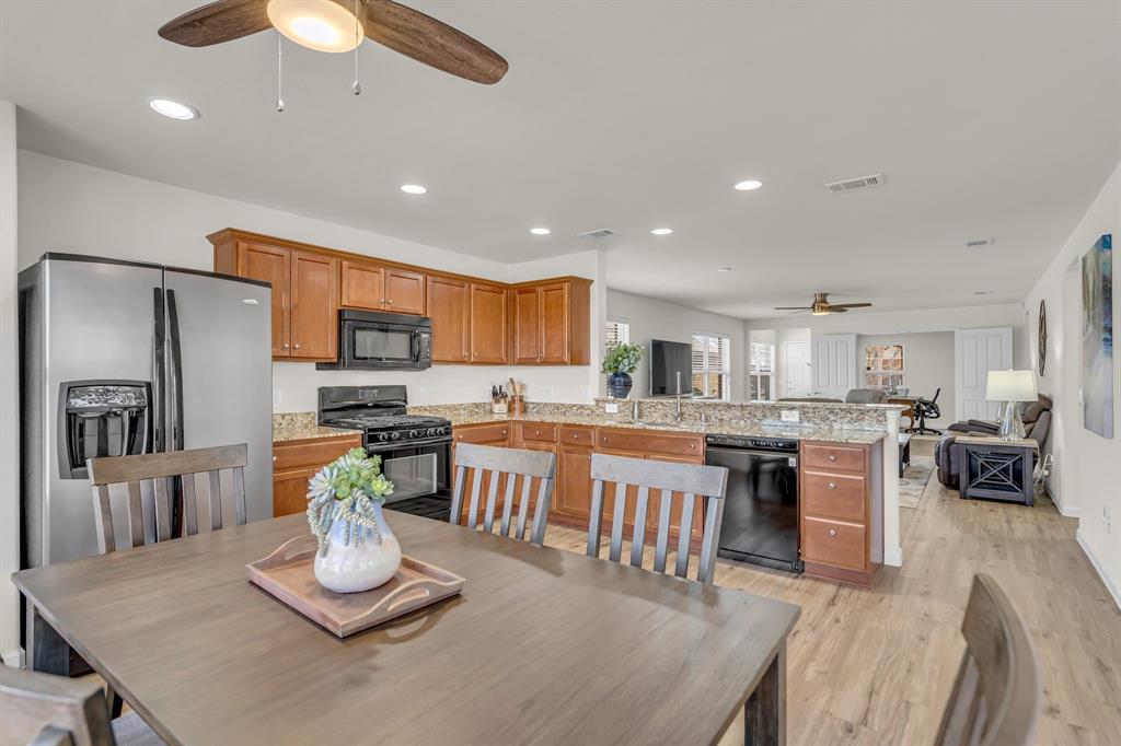 1562 Troon Drive Property Photo 12