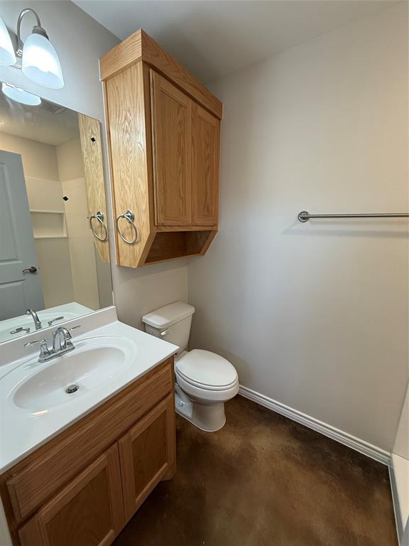 1704 E 3rd Street Property Photo 8