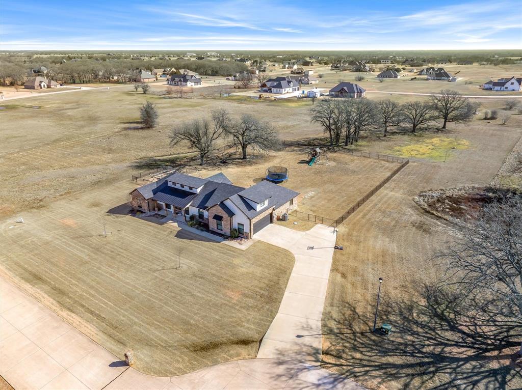 2055 Eastfield Drive Property Photo 4