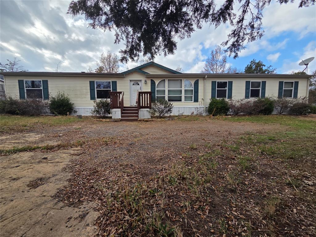 345 County Road 4231 Property Photo 1