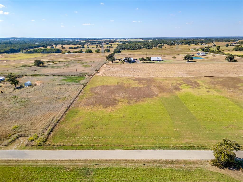1112 Clover Drive Property Photo 1