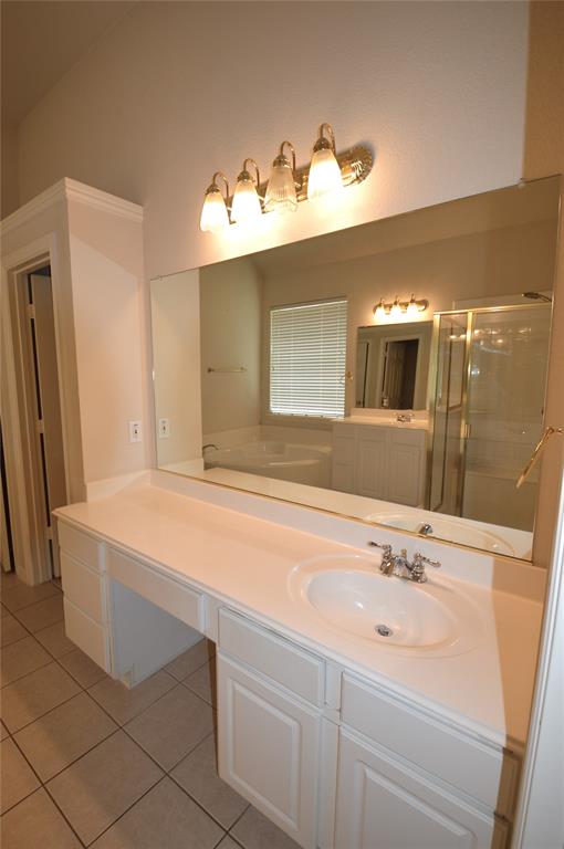 1120 Surrey Lane Property Photo 19