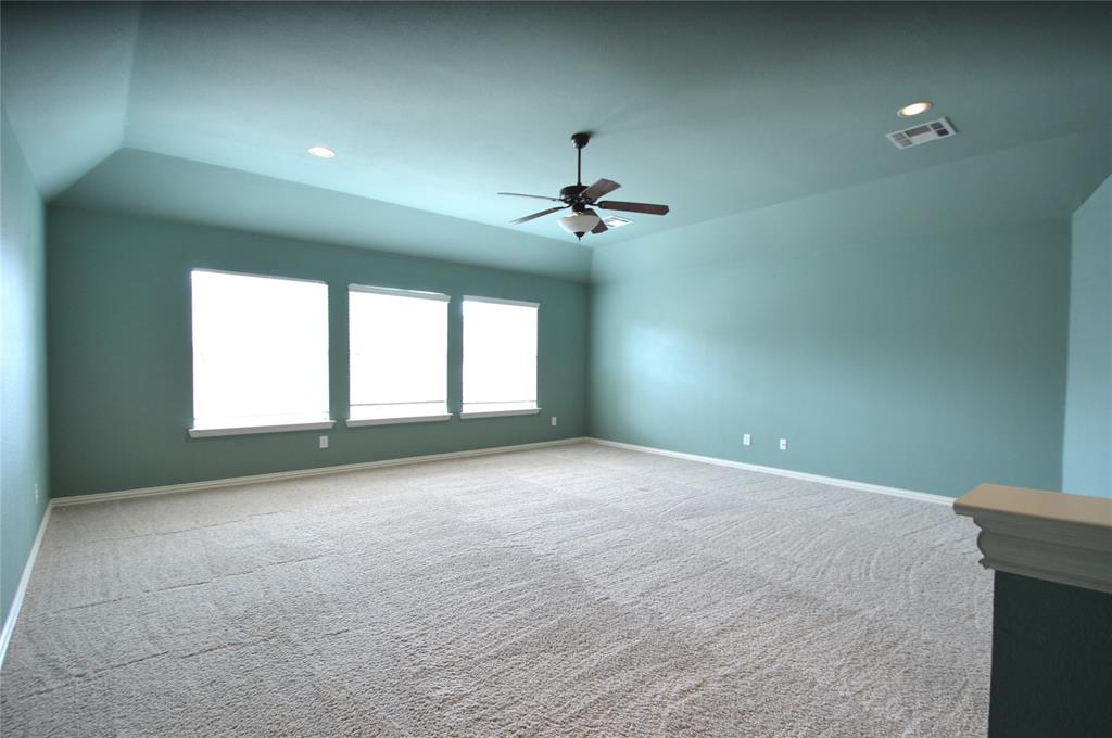 1120 Surrey Lane Property Photo 21