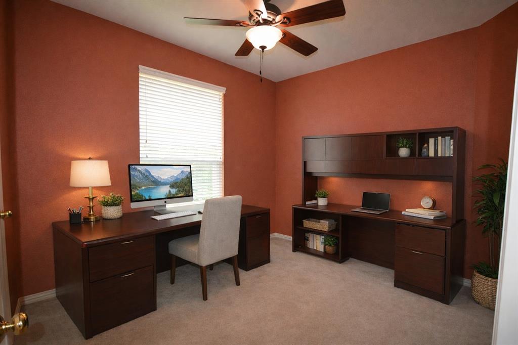 1120 Surrey Lane Property Photo 26