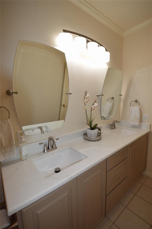 1120 Surrey Lane Property Photo 34