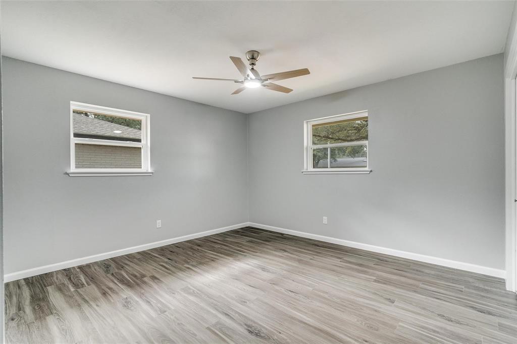 5113 South Drive Property Photo 18