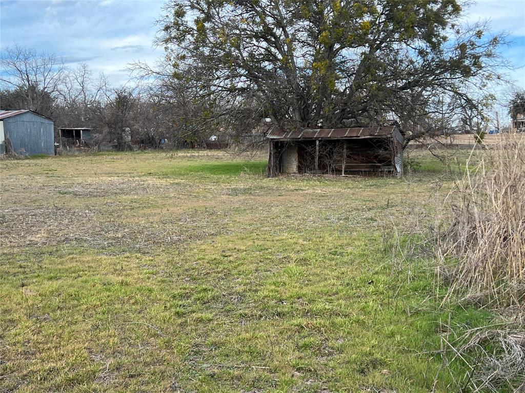 431 Coke Property Photo 3