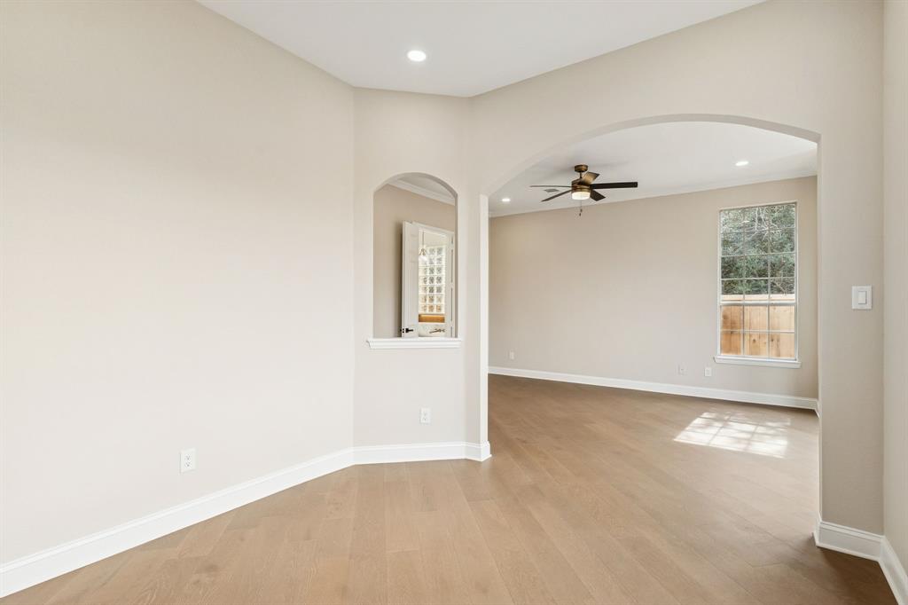 1713 Briaroaks Drive Property Photo 19