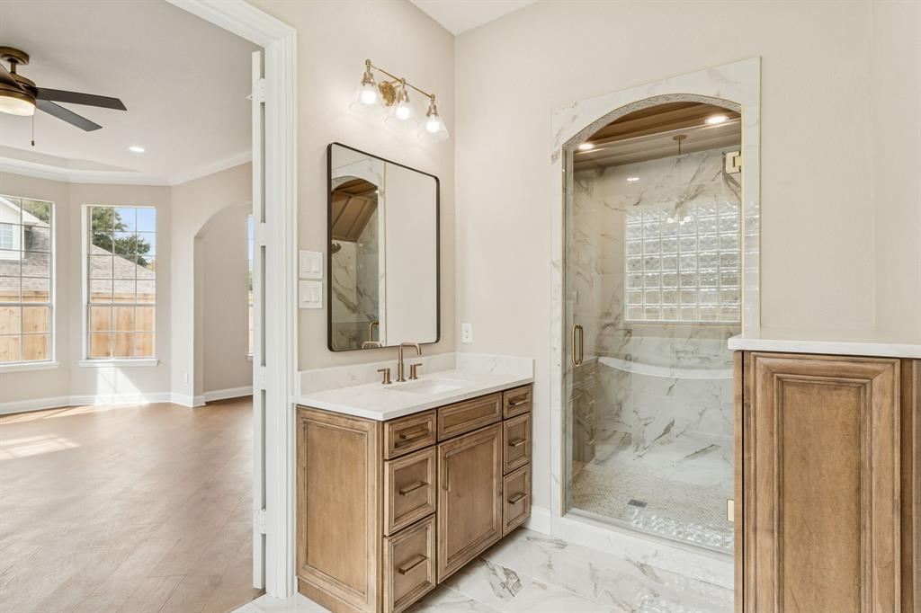 1713 Briaroaks Drive Property Photo 22