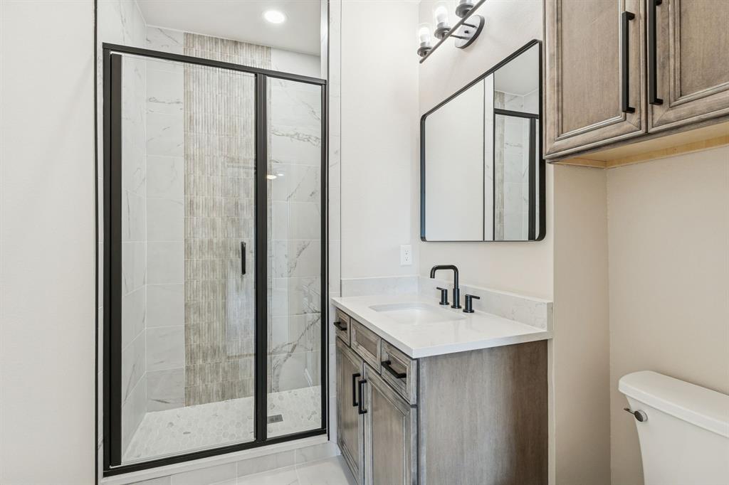 1713 Briaroaks Drive Property Photo 32
