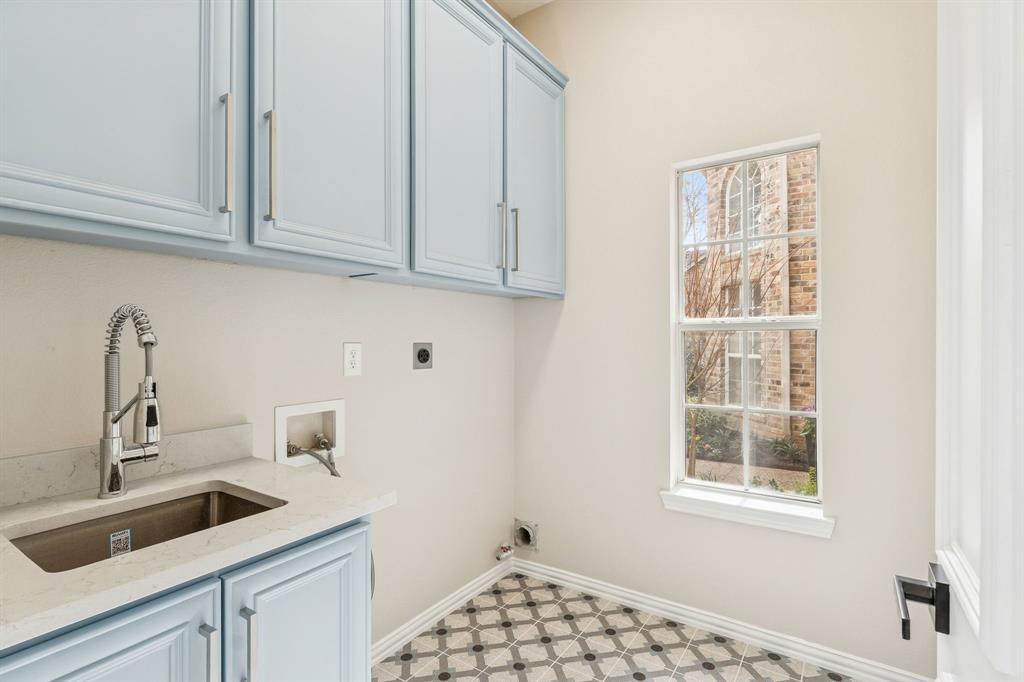 1713 Briaroaks Drive Property Photo 37