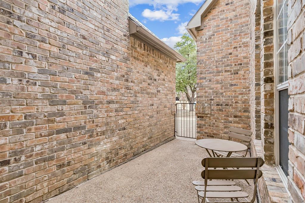 1713 Briaroaks Drive Property Photo 39