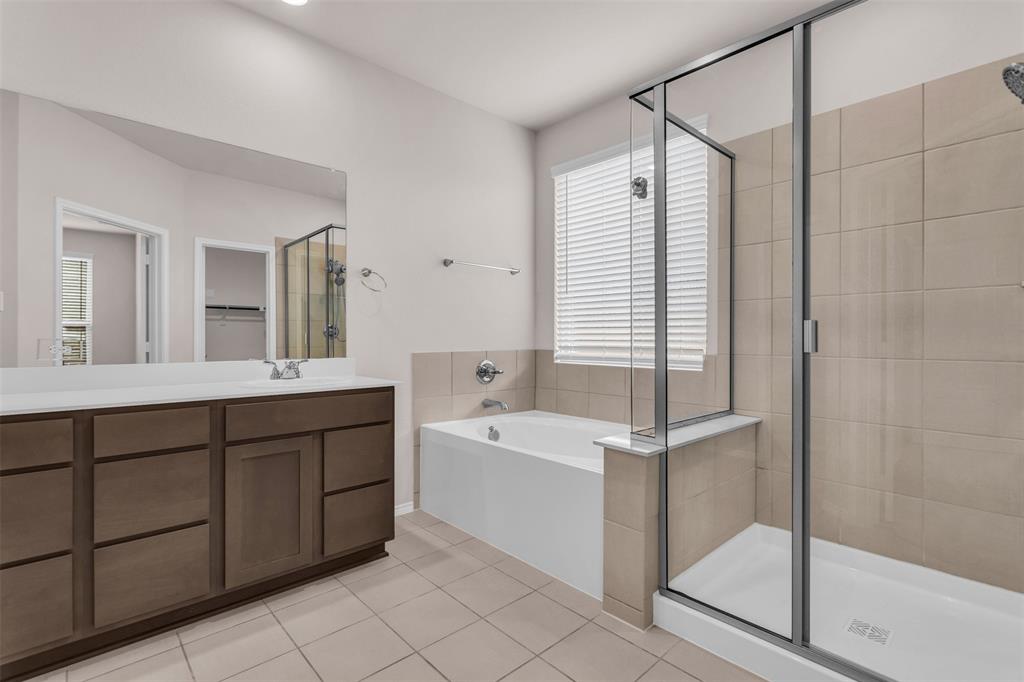 2130 Sunnymede Drive Property Photo 22