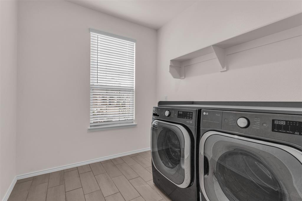 2130 Sunnymede Drive Property Photo 25