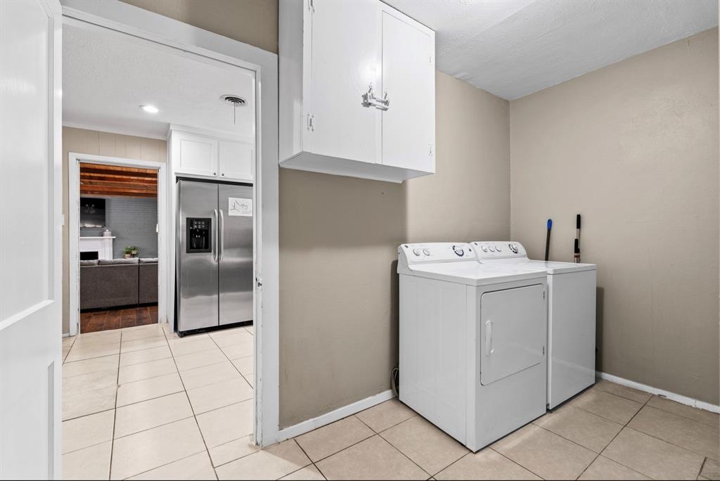 1110 Park Street Property Photo 12