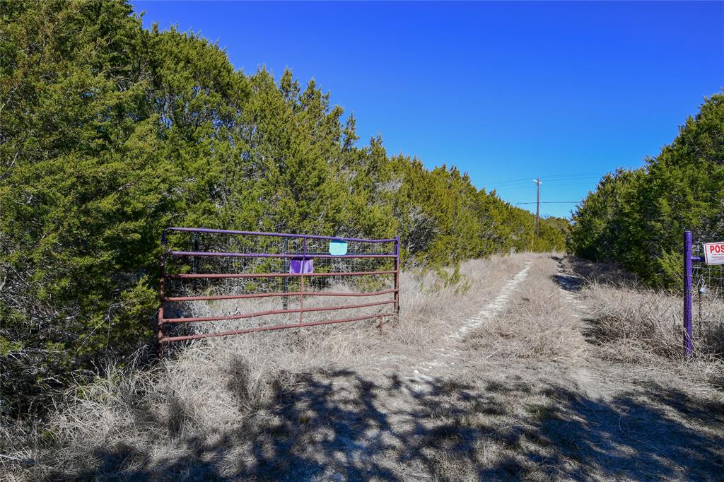 7385 Hayworth Highway Property Photo 2